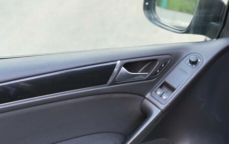 Volkswagen Golf VI, 2011 год, 550 000 рублей, 11 фотография