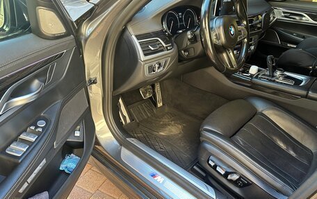 BMW 7 серия, 2017 год, 4 300 000 рублей, 22 фотография