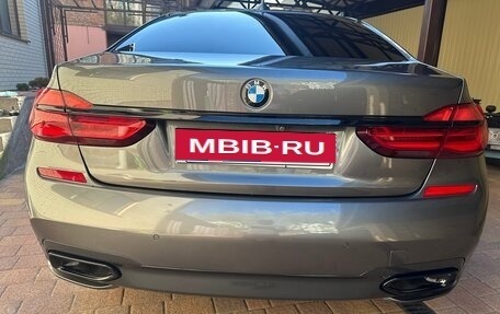 BMW 7 серия, 2017 год, 4 300 000 рублей, 11 фотография