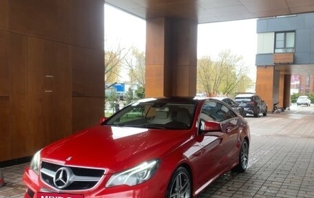 Mercedes-Benz E-Класс, 2015 год, 2 590 000 рублей, 3 фотография