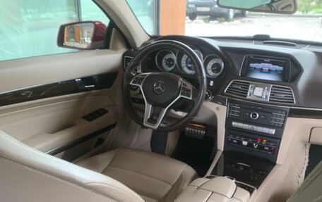 Mercedes-Benz E-Класс, 2015 год, 2 590 000 рублей, 17 фотография