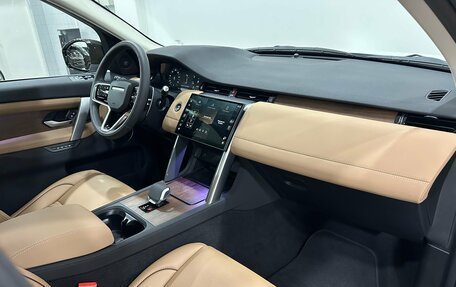 Land Rover Discovery Sport I рестайлинг, 2025 год, 5 990 000 рублей, 32 фотография