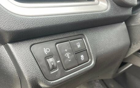 Hyundai Solaris II рестайлинг, 2019 год, 1 275 000 рублей, 13 фотография