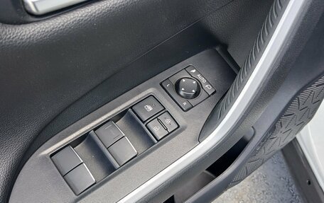 Toyota RAV4, 2020 год, 4 074 000 рублей, 24 фотография