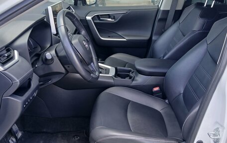 Toyota RAV4, 2020 год, 4 074 000 рублей, 19 фотография