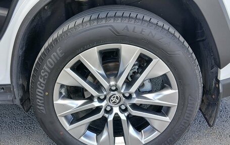 Toyota RAV4, 2020 год, 4 074 000 рублей, 32 фотография