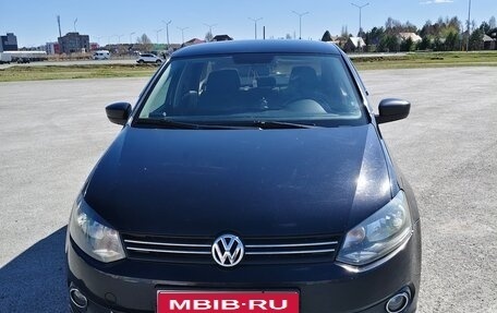 Volkswagen Polo VI (EU Market), 2013 год, 910 000 рублей, 1 фотография