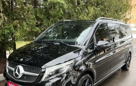 Mercedes-Benz V-Класс, 2021 год, 6 625 000 рублей, 1 фотография