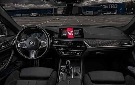 BMW 5 серия, 2018 год, 4 200 000 рублей, 11 фотография