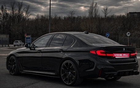 BMW 5 серия, 2018 год, 4 200 000 рублей, 5 фотография