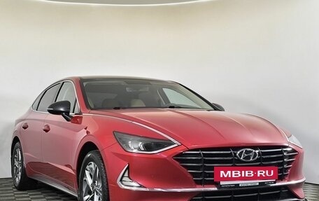 Hyundai Sonata VIII, 2020 год, 1 990 000 рублей, 3 фотография