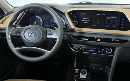 Hyundai Sonata VIII, 2020 год, 1 990 000 рублей, 16 фотография