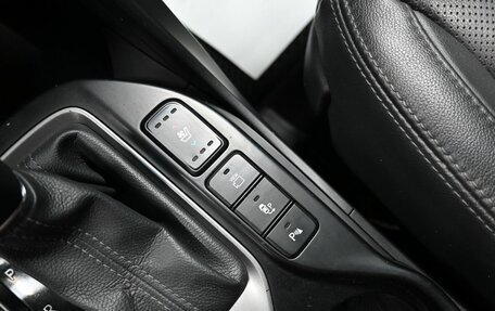 Hyundai Santa Fe III рестайлинг, 2017 год, 2 545 000 рублей, 19 фотография