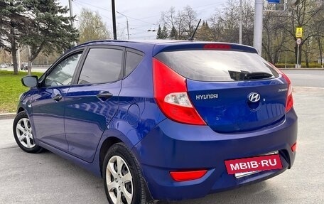 Hyundai Solaris II рестайлинг, 2012 год, 645 000 рублей, 4 фотография