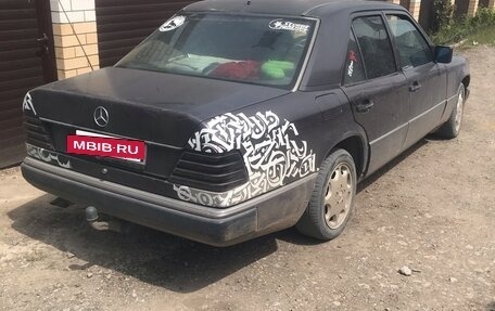 Mercedes-Benz W124, 1988 год, 250 000 рублей, 3 фотография