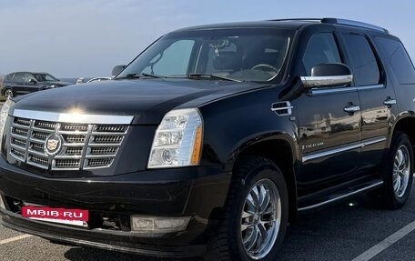 Cadillac Escalade III, 2007 год, 1 450 000 рублей, 2 фотография