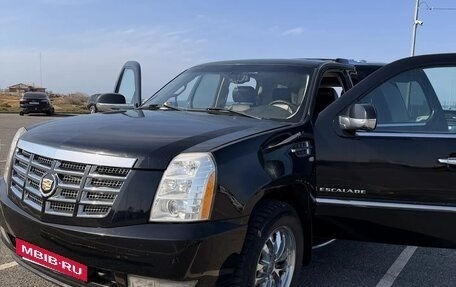 Cadillac Escalade III, 2007 год, 1 450 000 рублей, 17 фотография