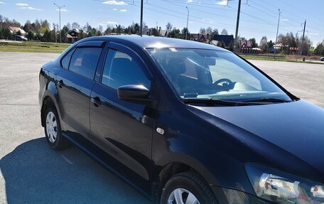 Volkswagen Polo VI (EU Market), 2013 год, 910 000 рублей, 3 фотография