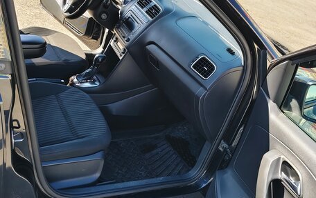 Volkswagen Polo VI (EU Market), 2013 год, 910 000 рублей, 10 фотография