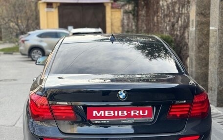 BMW 7 серия, 2013 год, 2 189 000 рублей, 8 фотография