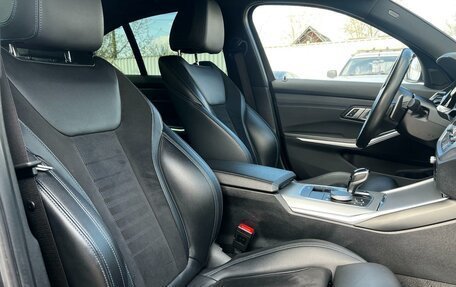 BMW 3 серия, 2019 год, 4 146 000 рублей, 10 фотография