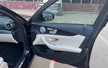 Mercedes-Benz E-Класс AMG, 2020 год, 8 000 000 рублей, 23 фотография