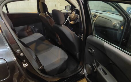 Renault Sandero II рестайлинг, 2015 год, 695 000 рублей, 8 фотография