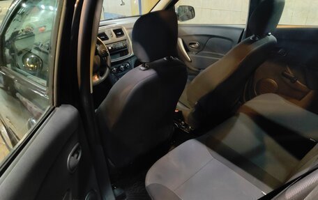 Renault Sandero II рестайлинг, 2015 год, 695 000 рублей, 9 фотография