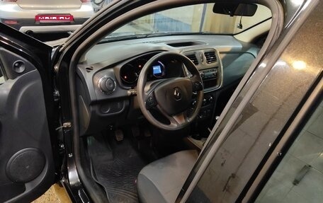 Renault Sandero II рестайлинг, 2015 год, 695 000 рублей, 10 фотография