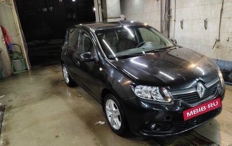 Renault Sandero II рестайлинг, 2015 год, 695 000 рублей, 6 фотография