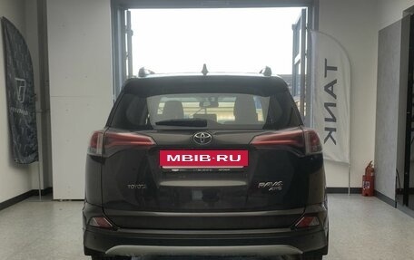Toyota RAV4, 2019 год, 2 870 000 рублей, 5 фотография