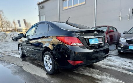 Hyundai Solaris II рестайлинг, 2015 год, 920 000 рублей, 7 фотография