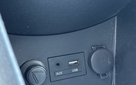 Hyundai Solaris II рестайлинг, 2015 год, 920 000 рублей, 28 фотография