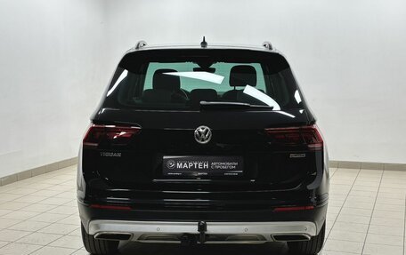 Volkswagen Tiguan II, 2020 год, 2 470 000 рублей, 5 фотография