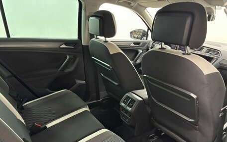 Volkswagen Tiguan II, 2020 год, 2 470 000 рублей, 13 фотография