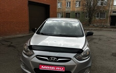 Hyundai Solaris II рестайлинг, 2012 год, 720 000 рублей, 1 фотография
