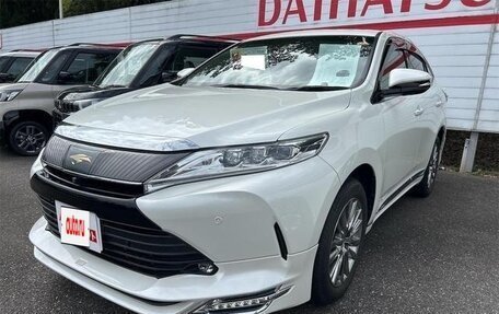 Toyota Harrier, 2019 год, 2 670 000 рублей, 4 фотография