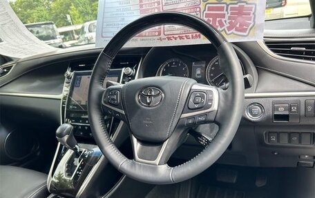 Toyota Harrier, 2019 год, 2 670 000 рублей, 16 фотография