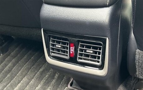 Toyota Harrier, 2019 год, 2 670 000 рублей, 29 фотография