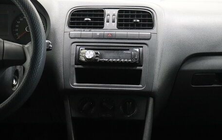 Volkswagen Polo VI (EU Market), 2014 год, 690 000 рублей, 11 фотография