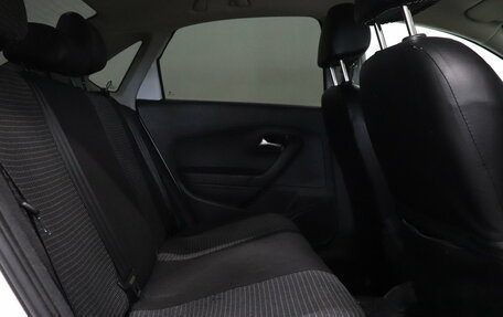 Volkswagen Polo VI (EU Market), 2014 год, 690 000 рублей, 14 фотография