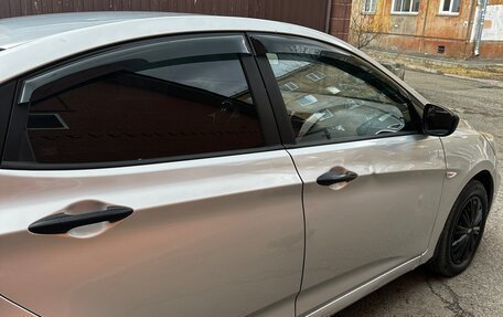 Hyundai Solaris II рестайлинг, 2012 год, 720 000 рублей, 6 фотография