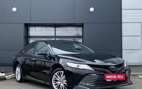 Toyota Camry, 2018 год, 2 779 000 рублей, 3 фотография