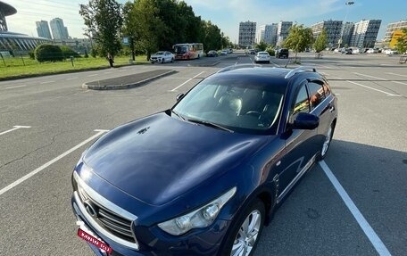 Infiniti FX II, 2012 год, 1 580 000 рублей, 2 фотография