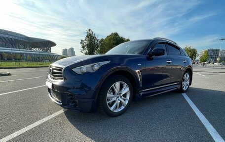 Infiniti FX II, 2012 год, 1 580 000 рублей, 18 фотография