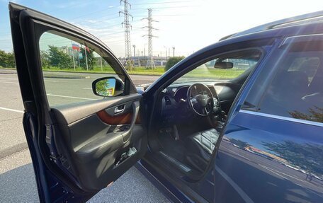 Infiniti FX II, 2012 год, 1 580 000 рублей, 37 фотография