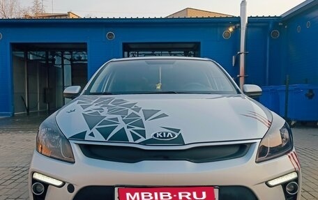 KIA Rio IV, 2017 год, 1 460 000 рублей, 3 фотография