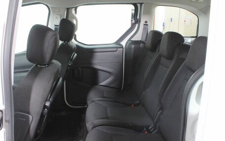 Peugeot Partner II рестайлинг 2, 2022 год, 1 350 000 рублей, 16 фотография