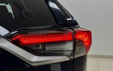Toyota RAV4, 2019 год, 3 349 000 рублей, 10 фотография