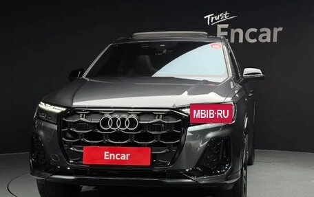 Audi Q7, 2025 год, 12 000 000 рублей, 3 фотография